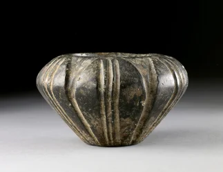 Blüten-Schale aus Knossos, Spätminoisch, ca. 1500 v. Chr.